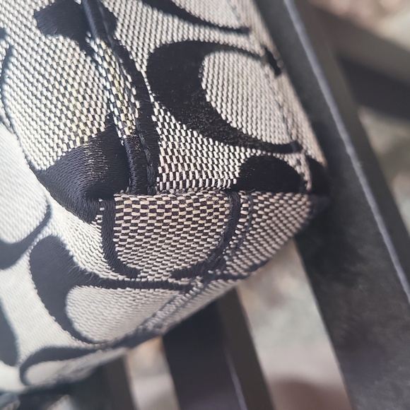 Coach Black and Gray Wristlet - Picture 5 of 9